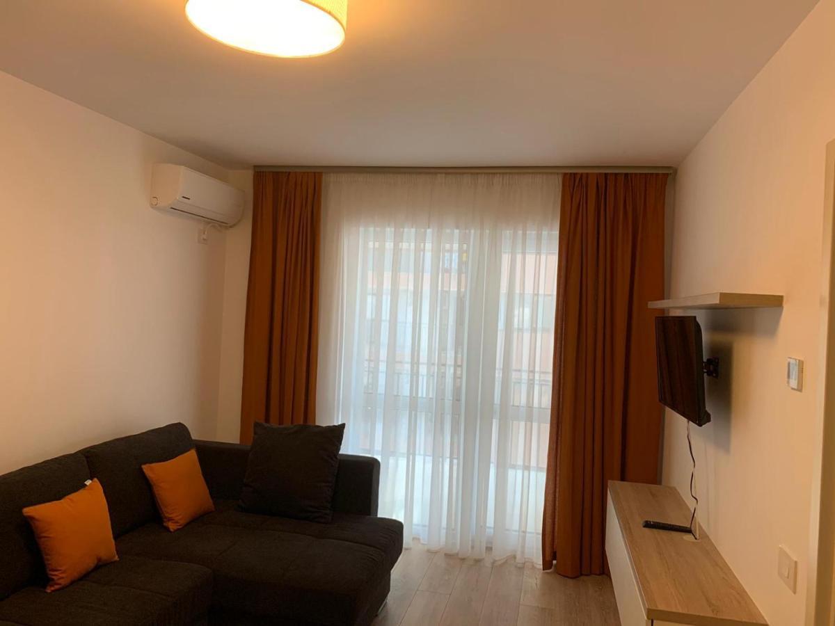 Luxury Apartments Newton By Glam Iasi Ngoại thất bức ảnh