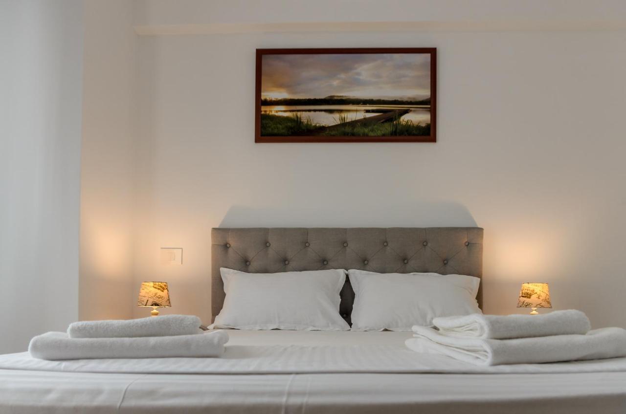 Luxury Apartments Newton By Glam Iasi Ngoại thất bức ảnh