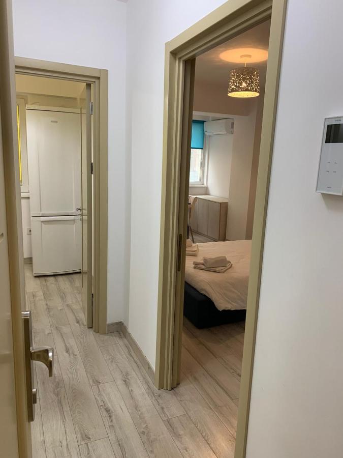 Luxury Apartments Newton By Glam Iasi Ngoại thất bức ảnh