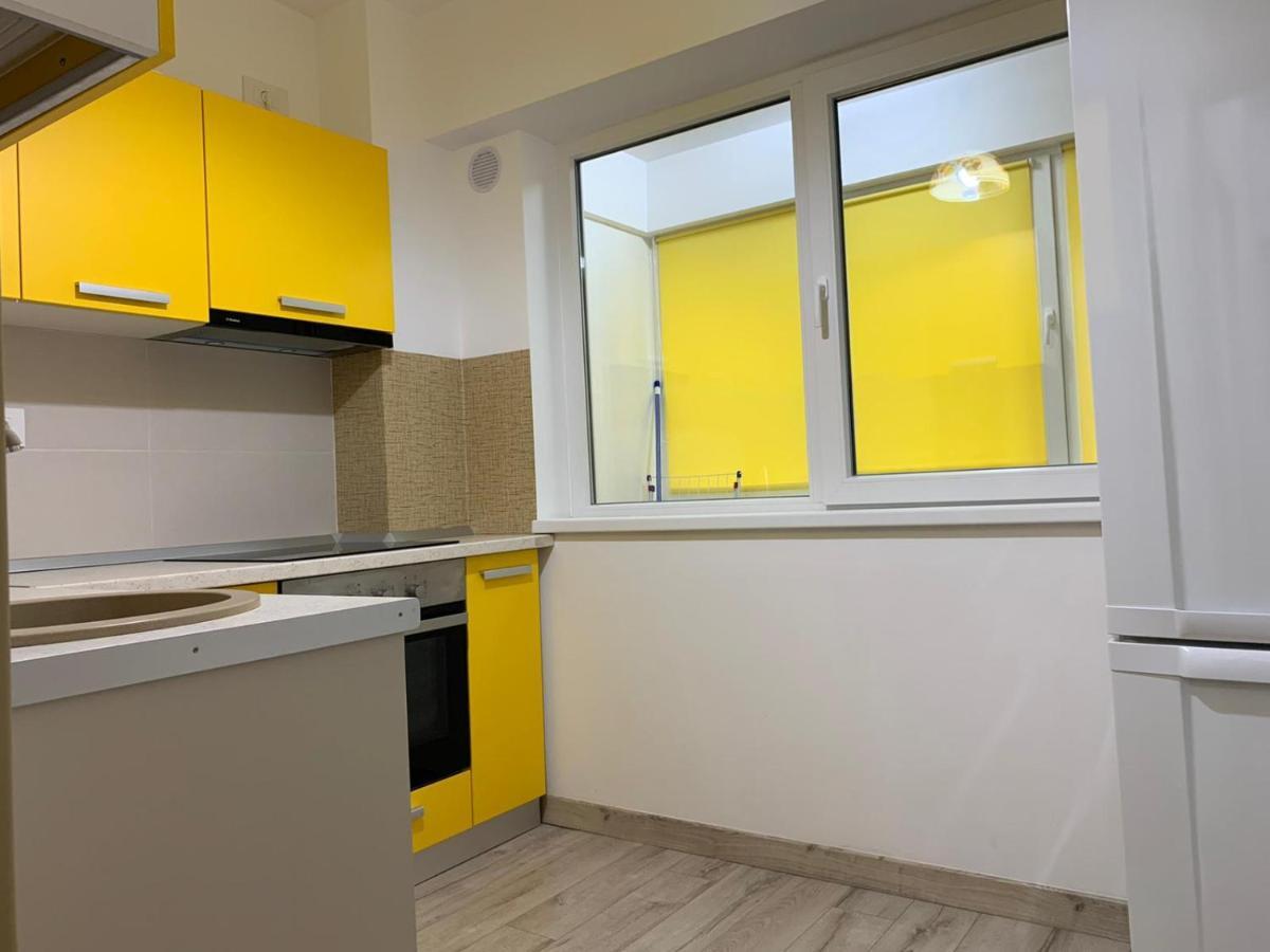 Luxury Apartments Newton By Glam Iasi Ngoại thất bức ảnh