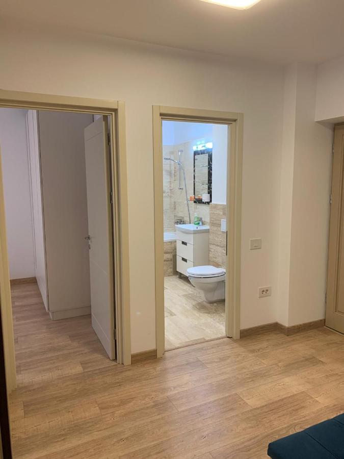 Luxury Apartments Newton By Glam Iasi Ngoại thất bức ảnh