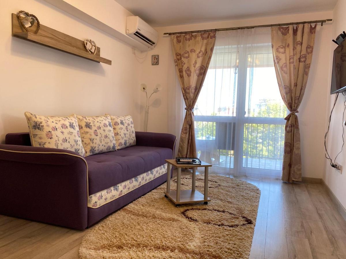 Luxury Apartments Newton By Glam Iasi Ngoại thất bức ảnh